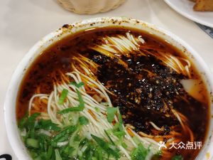 Mazilu Beef Noodles (Qixiangtai Road Store)
