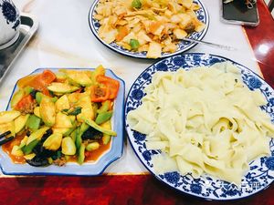 Lanzhou Hand-Pulled Noodles (Dongjiang Road Branch)