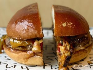 FU BURGER