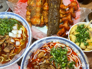 Xiao Xing Jia Fried Skewers Spicy Chicken Noodles