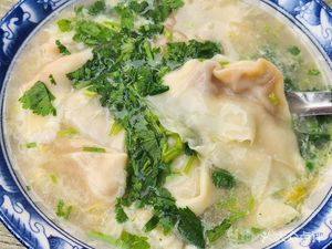 Li Ji Breakfast Large Dumplings