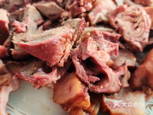Jiu Nu Ju Smoked Meat (Zhangwu Building Store)
