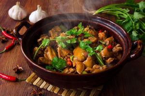 Qi Wei Hot Pot Chicken & Chicken Stew