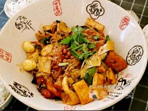 勿忘初心麻辣香锅烤鱼