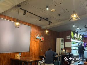 Sichuan Flavors Spicy Hot Pot (Harbin Road Branch)