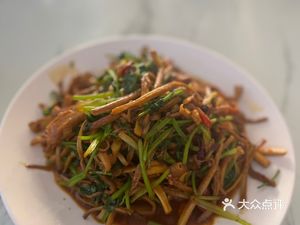 Xin Yi Ge Catering (Dongfang Xingcheng Store)