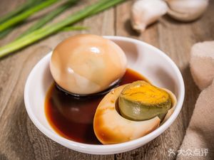 Taozi (Changjing Apartment Store)