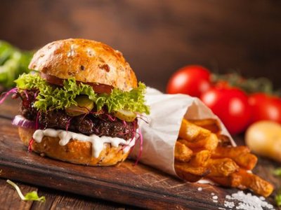 Le Mei Wei Burger Fried Chicken (Zhaogouli Store)