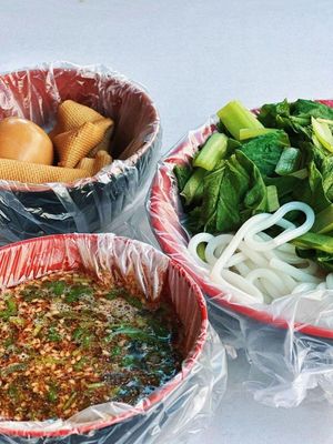 Cross the Bridge Rice Noodles