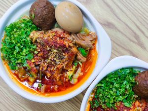 Three Front Bell Noodle Soup (Headquarters)