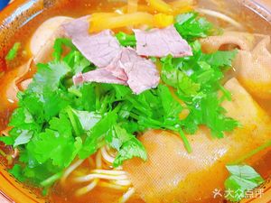 Lao Wei Xiang Garden Beef Noodles (Huangshan Li Branch)