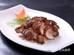Sanhesun Smoked Meat (Luojiang Road Store)