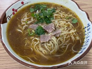 Zhang's Hand-Pulled Noodles with Beef Offal