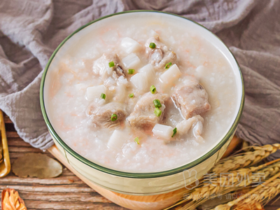 Grandpa and Grandma Congee (Empty Port Store)