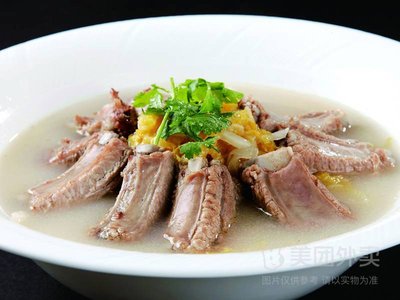 Sisters Northeast Cuisine Restaurant (Dahutong Store)