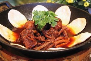 Village Earth Pot Chicken