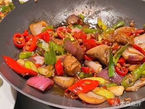 Quzhou Local Cuisine Restaurant (Zhen Dong Road Branch)