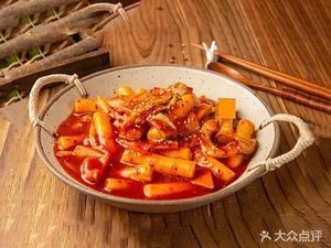 Yi Fan Noodle Restaurant & Family-style Dishes