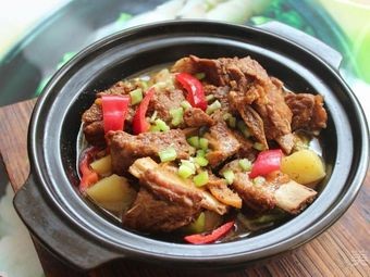 Yellow Braised Chicken Rice