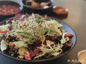 Yinju Yi Shijie · Cicheng Inner Courtyard