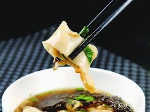 Jiang's Steamed Dumplings (Shi Jia Road Store)