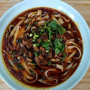 Guizhou Weng'an Specialty · Spicy Chicken Rice Noodles · Beef Rice Noodles (Yucai Road Branch)