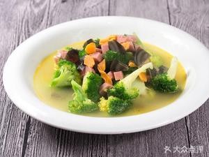 Fish Village Yongyan Pier (Damuswan New Town Branch)