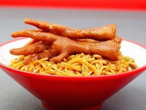 Shi Dai Ge Nanchang Ban Fen Wa Quan Tang (Huawei Jin Cheng Store)