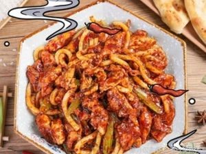 Fenbaiba Xinjiang Fried Rice Noodles (Lian'an Cultural & Sports Plaza Branch)