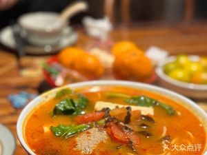 Shuai Man Man Small Pot Rice Noodles (Donghu Xinyuan Branch)