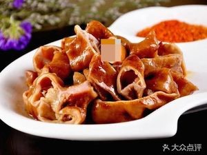 Longjiang Pig's Trotter Rice (Yingxiangcheng Store)