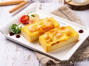 Yili Café Restaurant (Chashan Store)