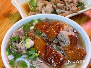 Weijie Roast Goose & Rice Noodles (Yufengge Branch)