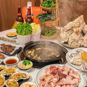 Shi You Ji · Herbal Seafood Chicken Hot Pot (Shilong Huayi Garden Store)