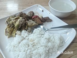 Fangji Longjiang Pork Trotter Rice (Beichong East Road Store)