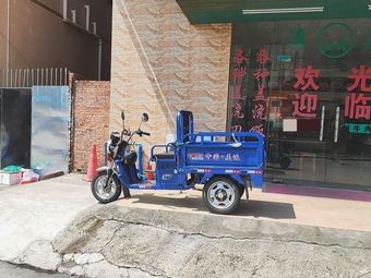 Lanzhou Noodles (Hongfu Lou Branch)