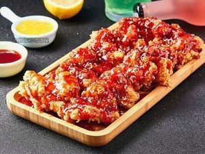 Korean Fried Chicken & Beer House (Shuanglongfang Pedestrian Street Branch)