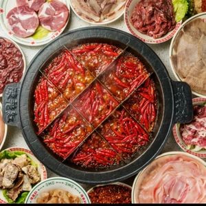Chongqing Yu Jiamao Hot Pot (Qiaotou Store)