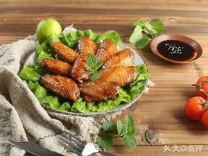 Goose Wing Inn (Hongxun Building Store)