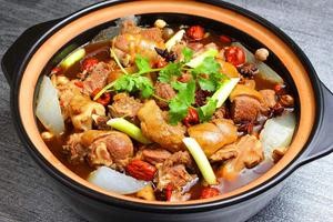 Zhi Zun Beef Offal Chicken Pot