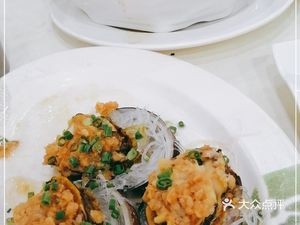 New Riverside Seafood Banquet Hall