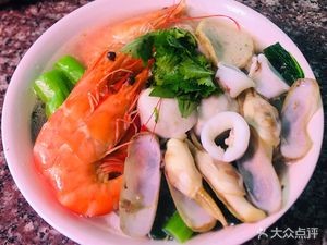 Lao Long Family Shantou Rice Noodle Soup · Fried Rice Noodles · Fried Rice