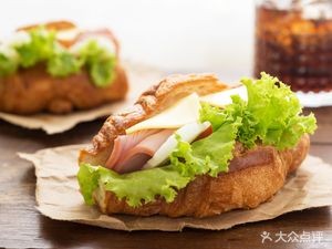 M·COFFEE Kumo Coffee (Bayside Branch)