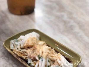 Xiaofeige Food (Rich Day Department Store Store)