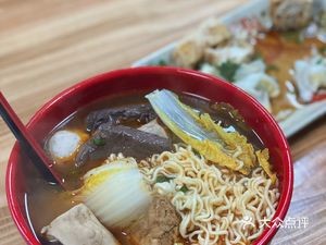 Taipei Huaxi Street Night Market