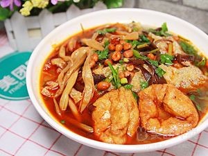 Old-Style Liuzhou Snail Rice Noodles
