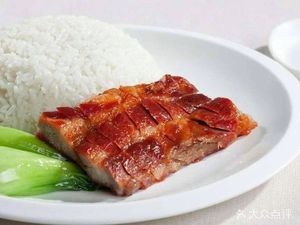 Mei Wei Xian Longjiang Pig Trotter Rice and Roast Meat (Chain Store)