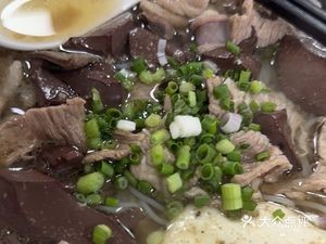 Jinpin Yearly Flavor Pork Blood Noodles (Buli Garden Building Store)