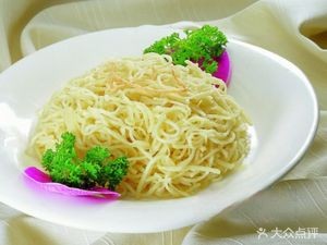 Zeng's Rice Noodle Rolls