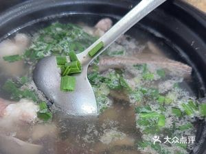 Miaoji Zijin Eight-Blade Soup (Jiamaoye Shuian Haomen Branch)